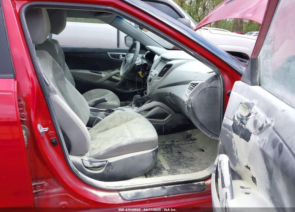 2013 HYUNDAI VELOSTER VIN: KMHTC6AD1DU123454