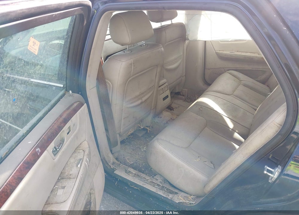 2006 CADILLAC DTS VIN: 1G6KD57Y56U221359