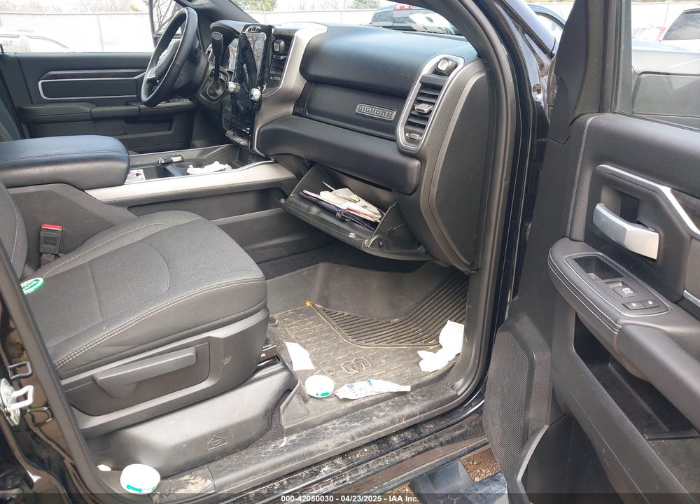 2024 RAM 2500 VIN: 3C6UR5JLXRG315028