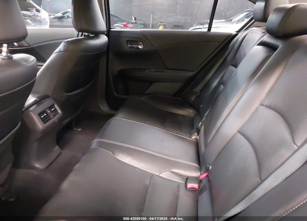 2015 HONDA ACCORD VIN: 1HGCR2F84FA275998