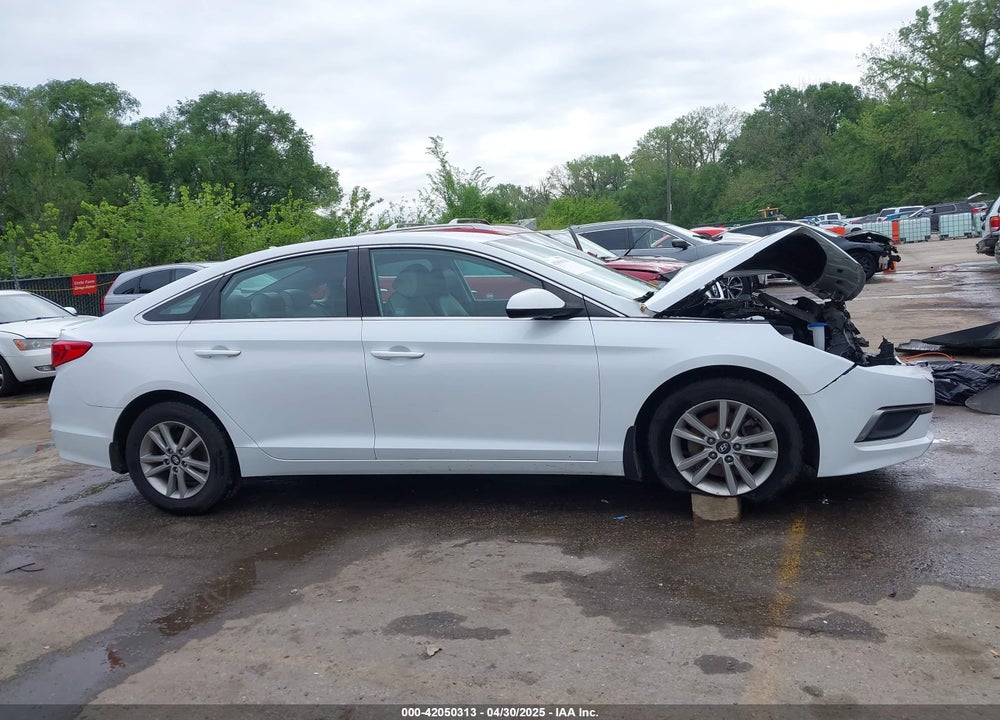 2017 HYUNDAI SONATA VIN: 5NPE24AF0HH458033