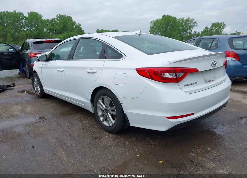 2017 HYUNDAI SONATA VIN: 5NPE24AF0HH458033