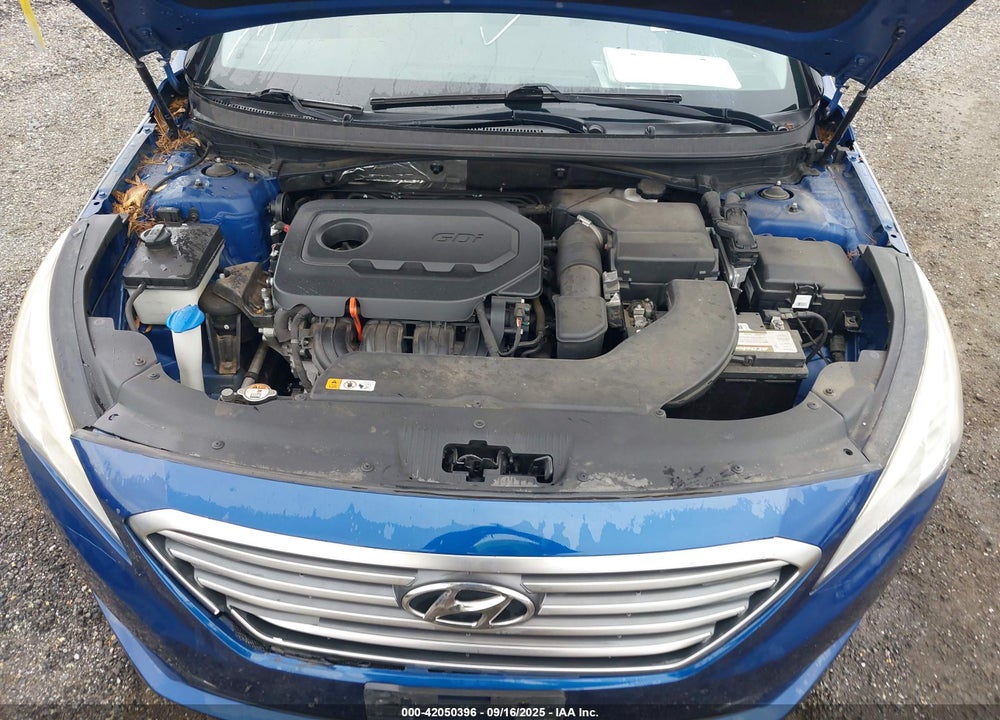 2015 HYUNDAI SONATA VIN: 5NPE24AF7FH041523