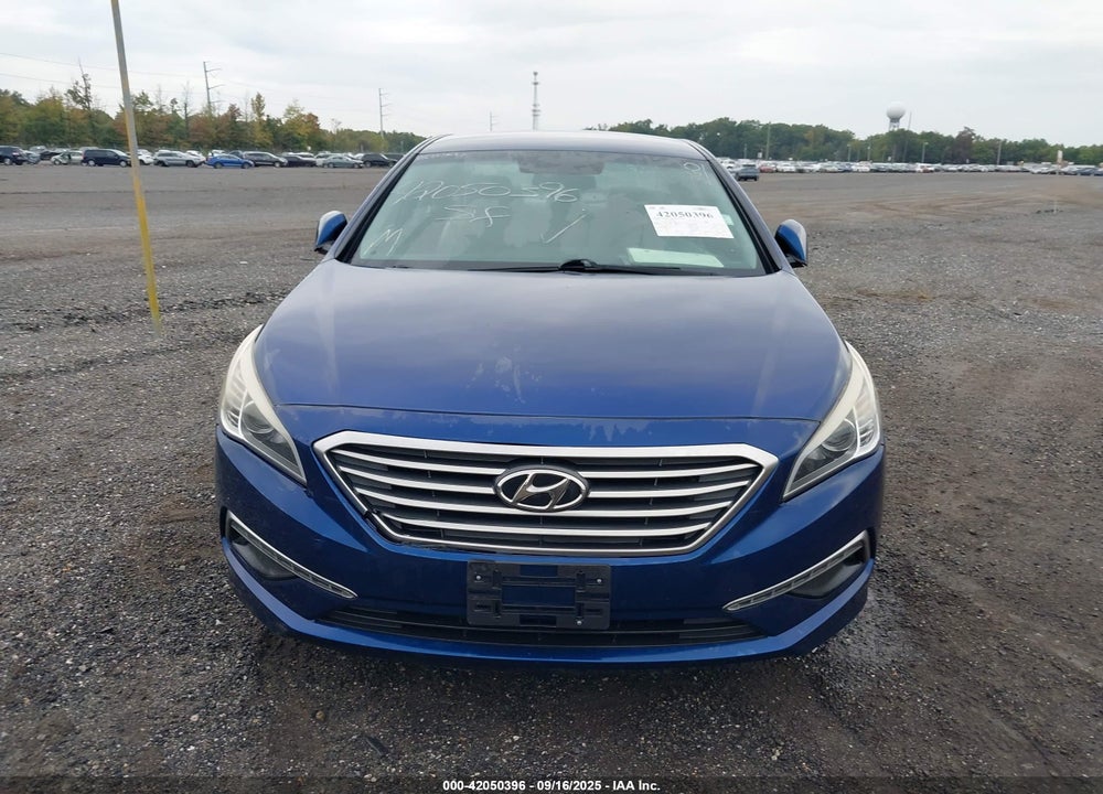 2015 HYUNDAI SONATA VIN: 5NPE24AF7FH041523