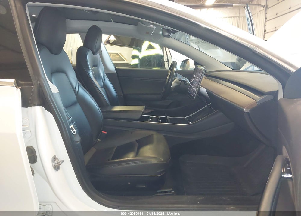 2019 TESLA MODEL 3 VIN: 5YJ3E1EA5KF317542