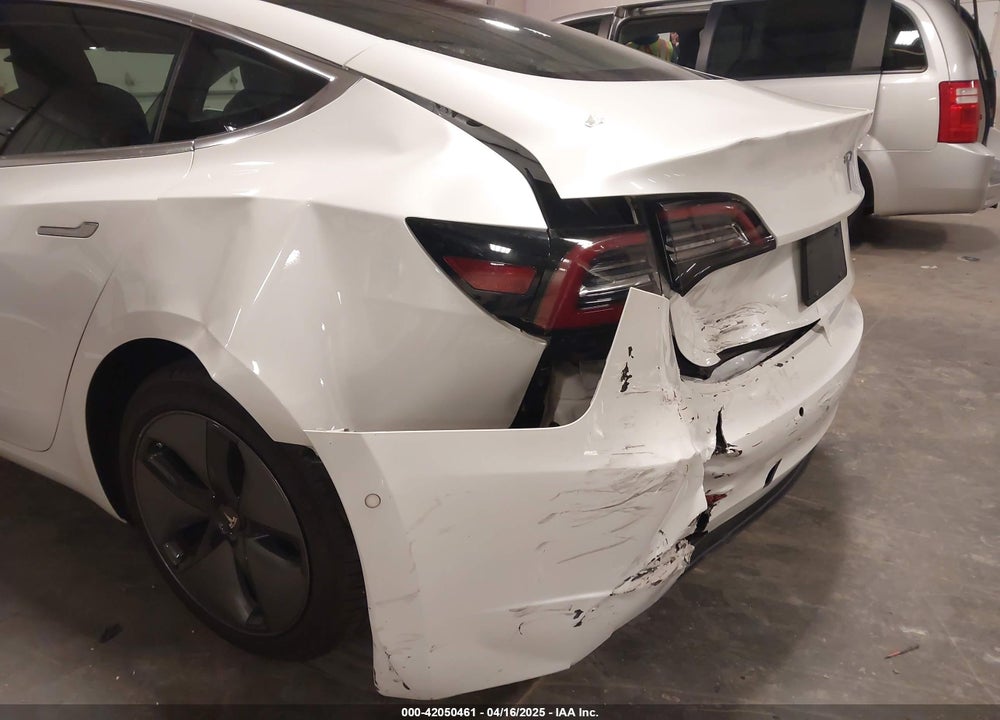 2019 TESLA MODEL 3 VIN: 5YJ3E1EA5KF317542