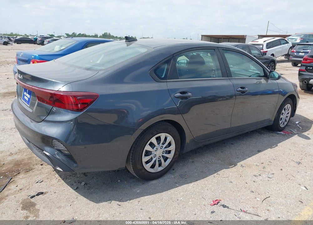 2024 KIA FORTE LX VIN: 3KPF24AD7RE751372