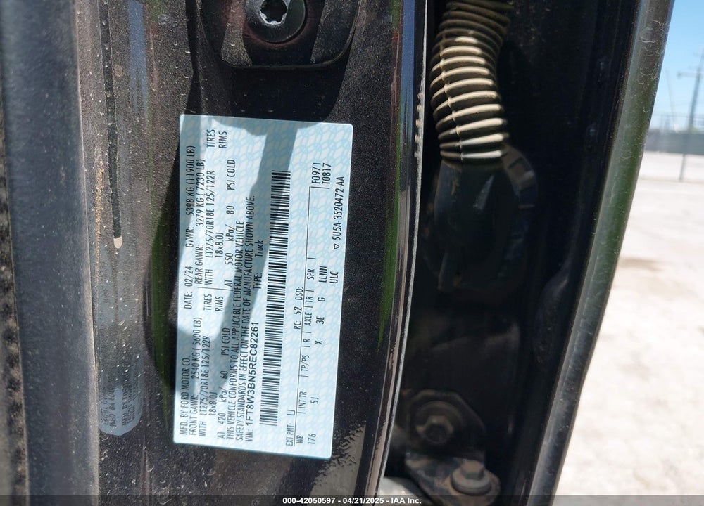2024 FORD F-350 LARIAT VIN: 1FT8W3BN5REC82261
