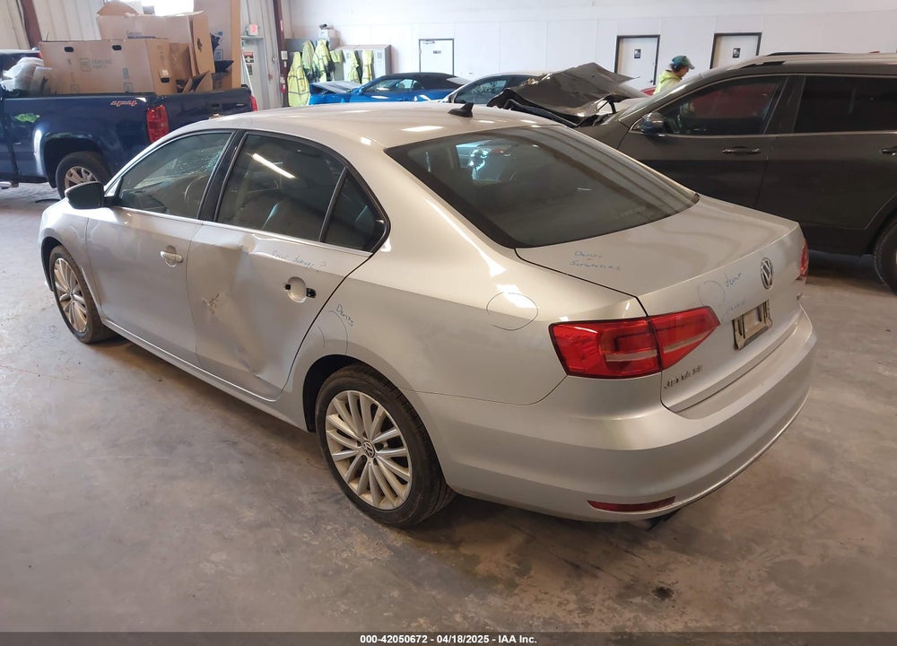 2015 VOLKSWAGEN JETTA VIN: 3VWD17AJXFM296596