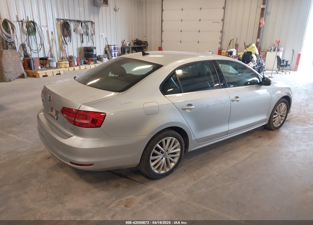 2015 VOLKSWAGEN JETTA VIN: 3VWD17AJXFM296596
