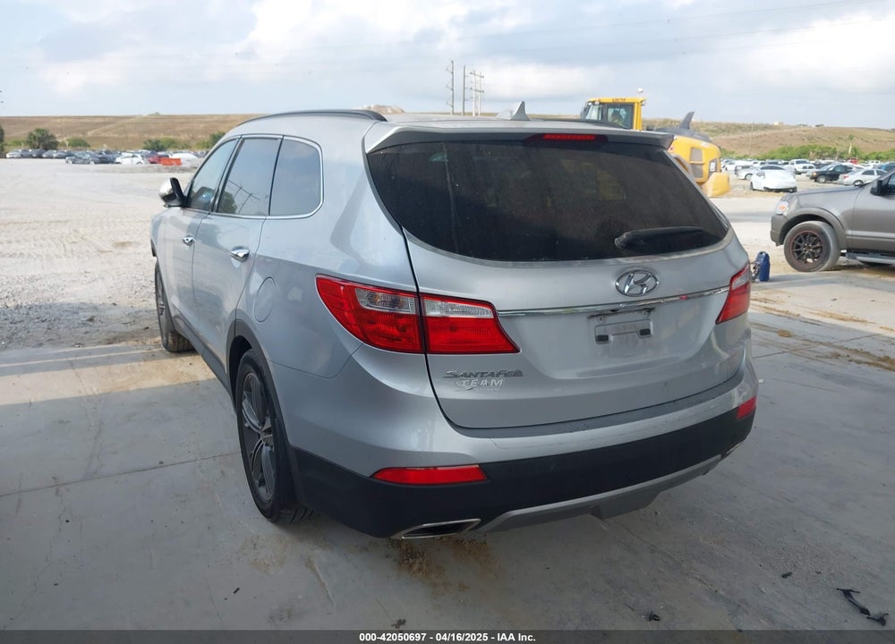 2016 HYUNDAI SANTA FE VIN: KM8SN4HF4GU155966