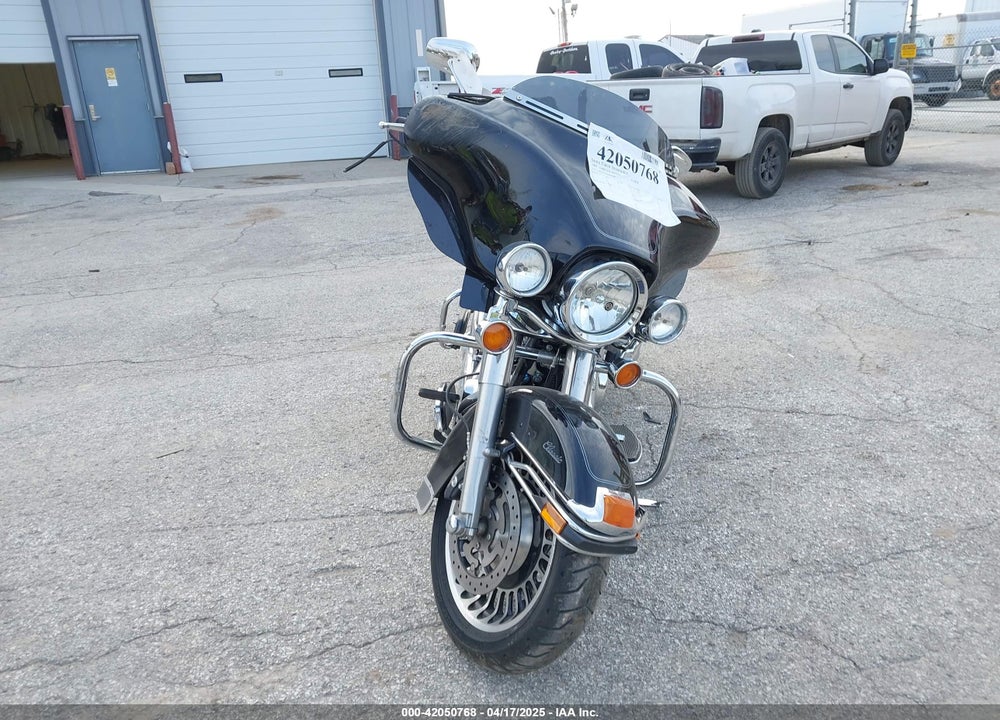 2009 HARLEY-DAVIDSON FLHTC VIN: 1HD1FF4149Y631405