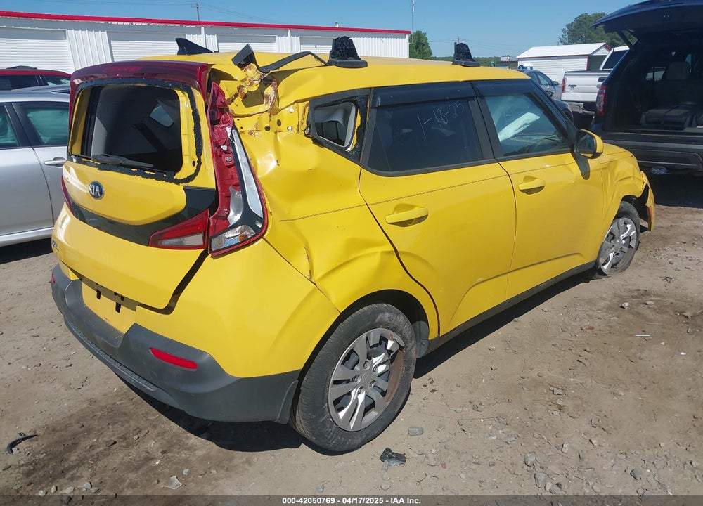 2020 KIA SOUL LX VIN: KNDJ23AU8L7077244