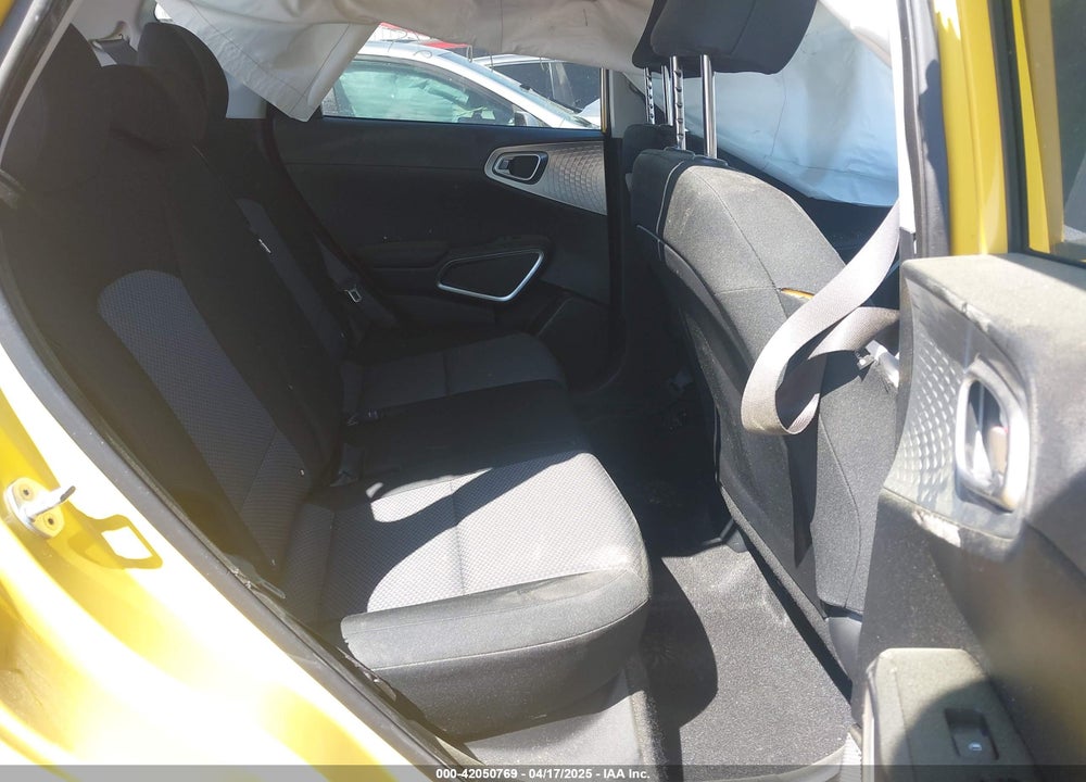 2020 KIA SOUL LX VIN: KNDJ23AU8L7077244