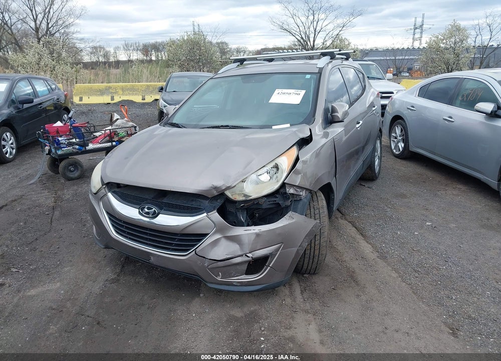 2012 HYUNDAI TUCSON LIMITED VIN: KM8JU3AC1CU499113