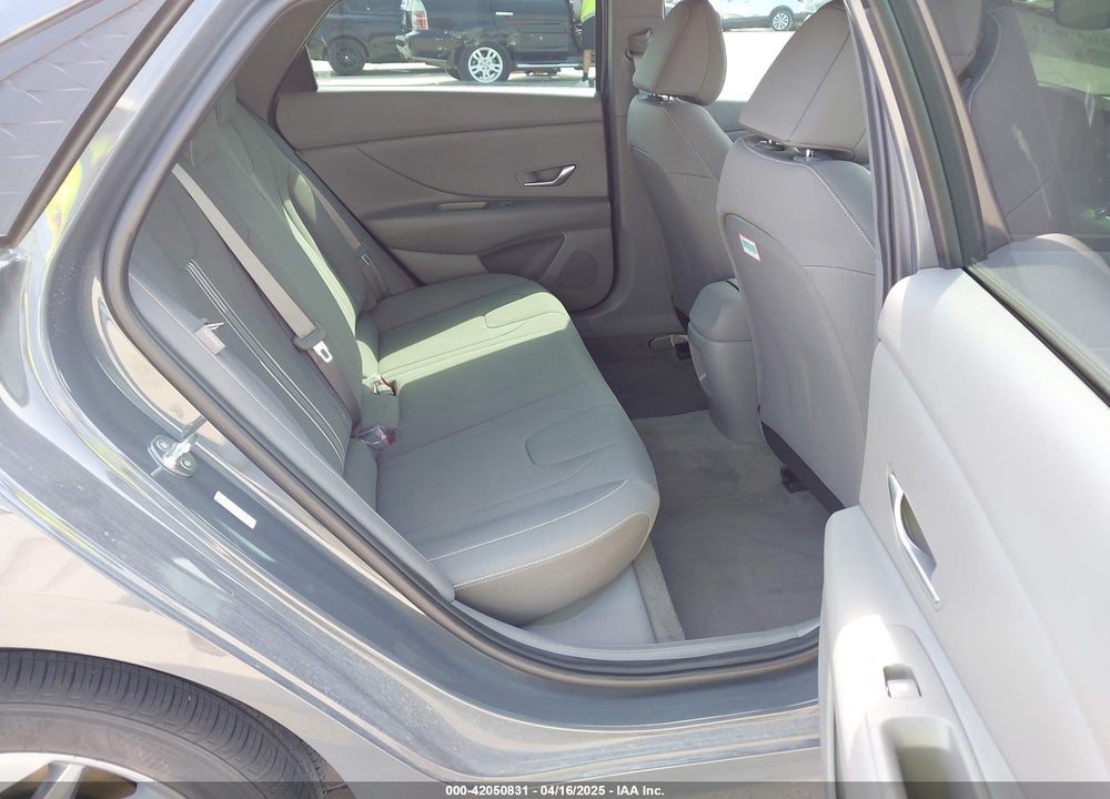 2024 HYUNDAI ELANTRA VIN: KMHLM4DGXRU815310