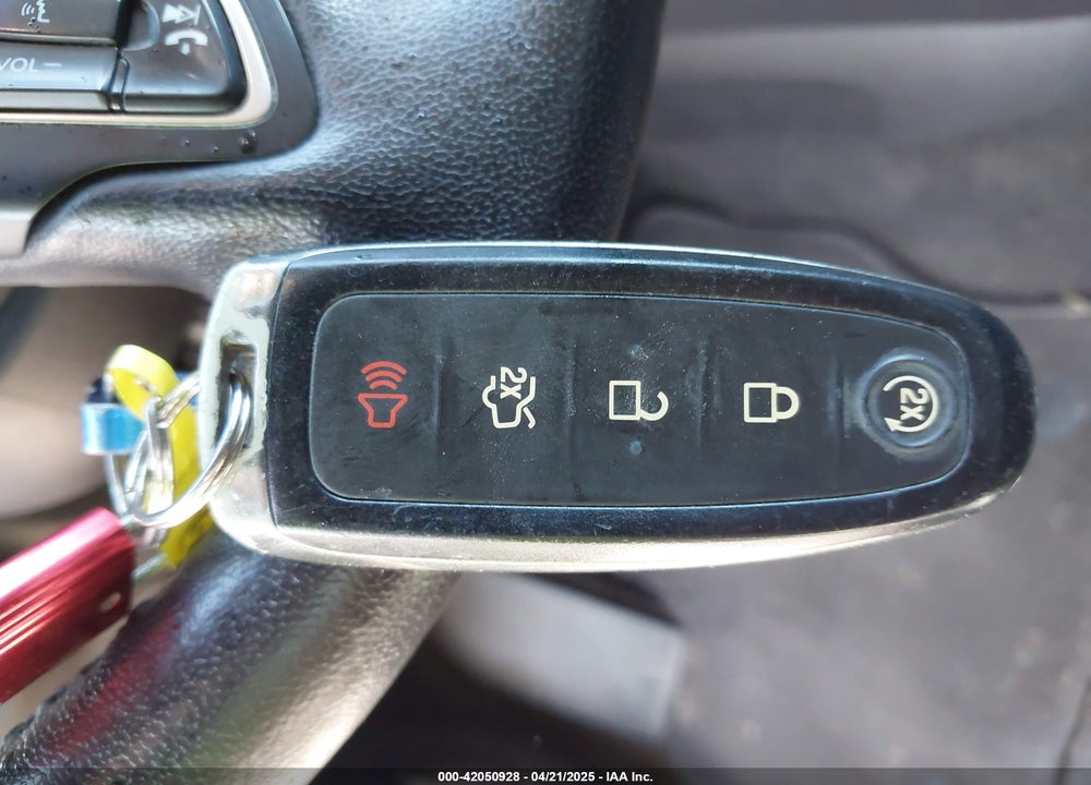 2019 FORD ESCAPE VIN: 1FMCU0HDXKUC08077