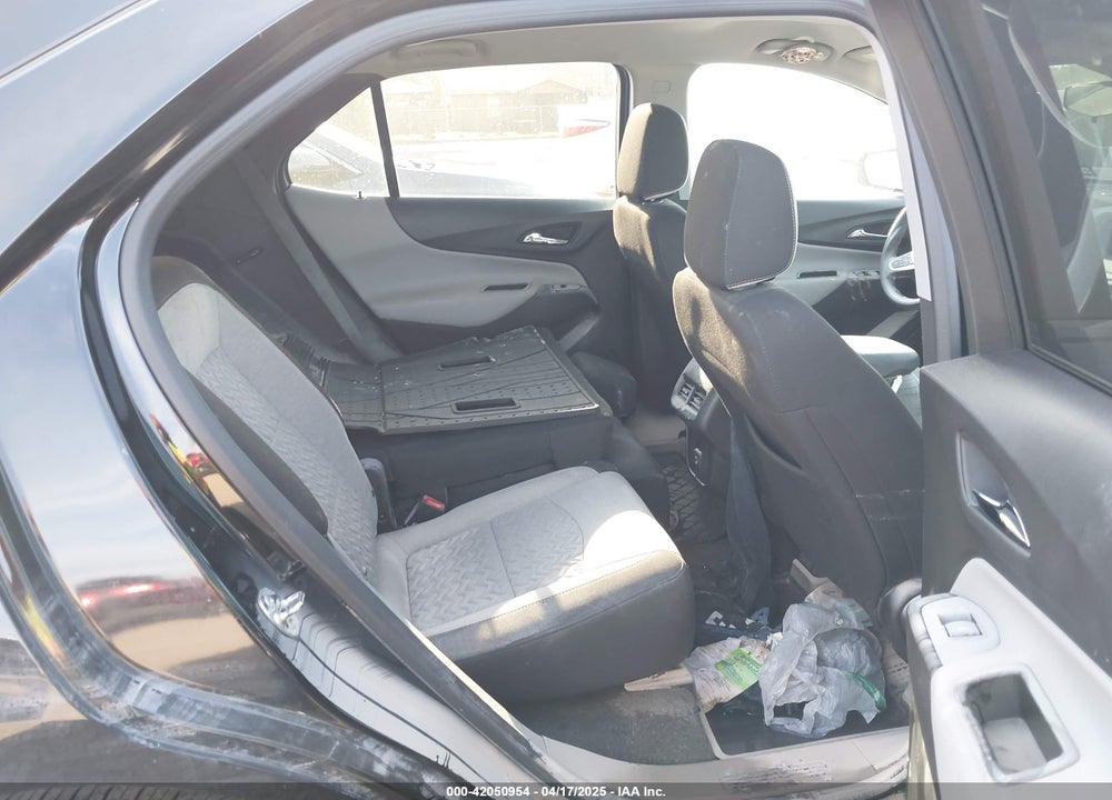 2024 CHEVROLET EQUINOX FWD LS VIN: 3GNAXHEG8RL293397