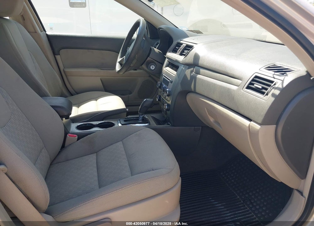 2010 FORD FUSION VIN: 3FAHP0HA6AR285810