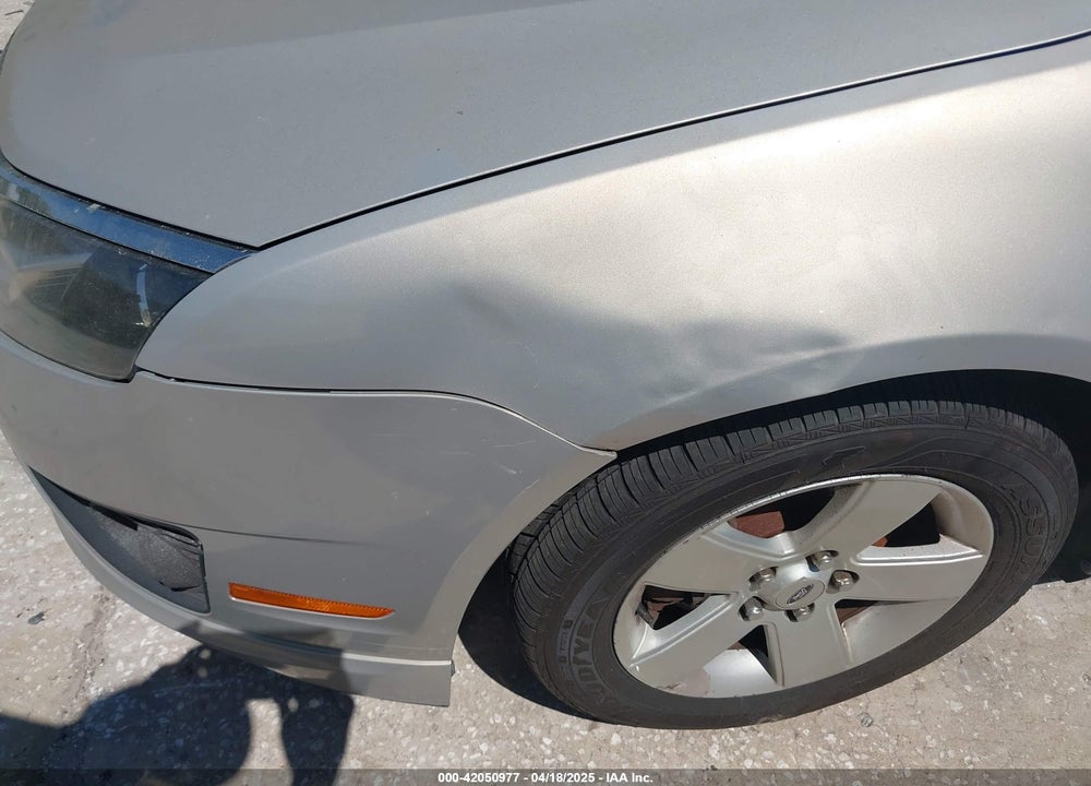 2010 FORD FUSION VIN: 3FAHP0HA6AR285810