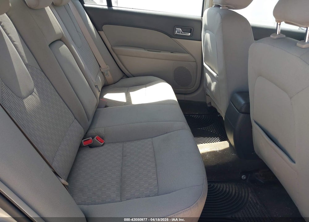 2010 FORD FUSION VIN: 3FAHP0HA6AR285810
