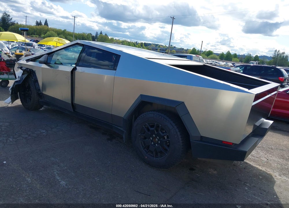 2024 TESLA CYBERTRUCK VIN: 7G2CEHEE7RA012835