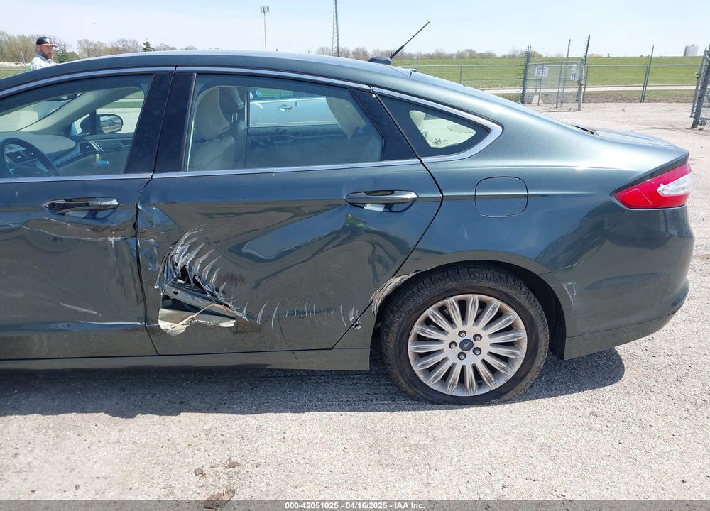 2015 FORD FUSION HYBRID VIN: 3FA6P0LU0FR178896