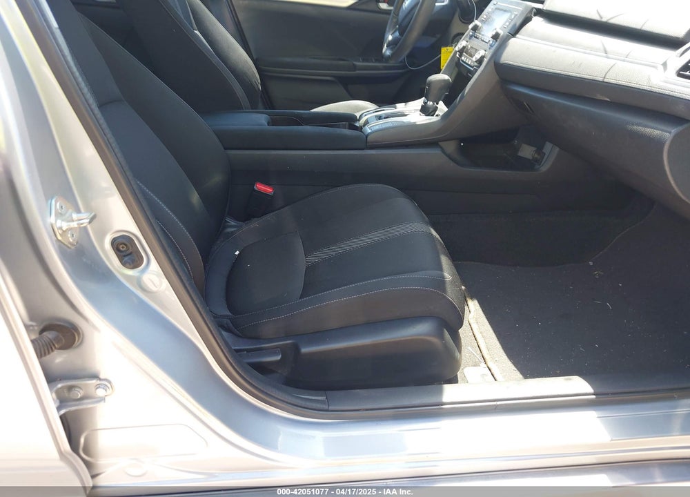 2018 HONDA CIVIC LX VIN: 2HGFC2F51JH587288