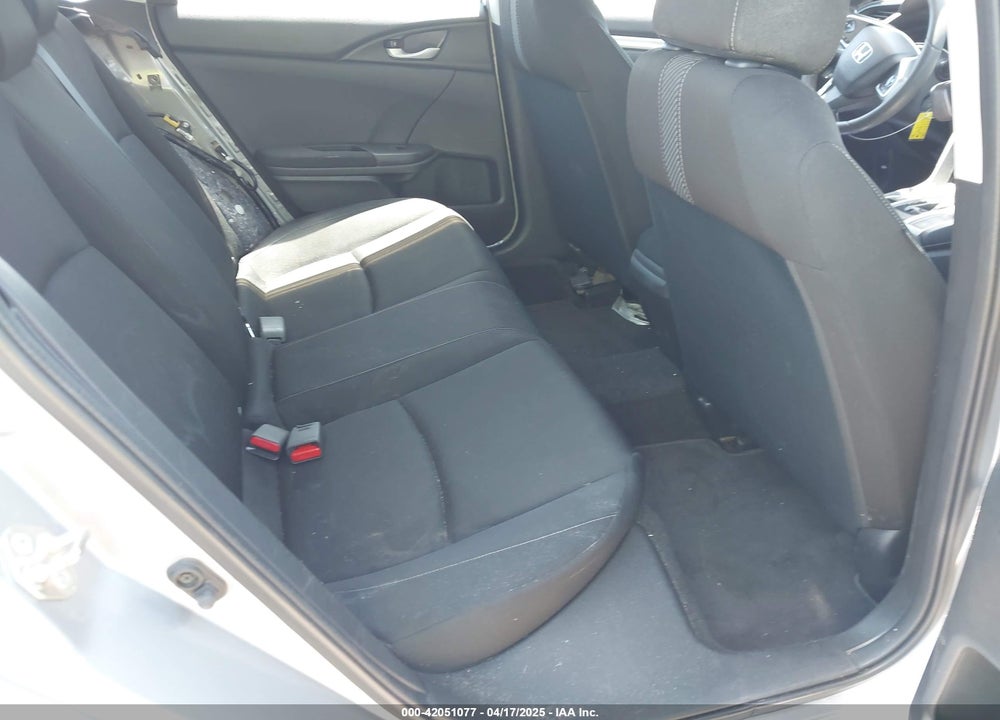 2018 HONDA CIVIC LX VIN: 2HGFC2F51JH587288