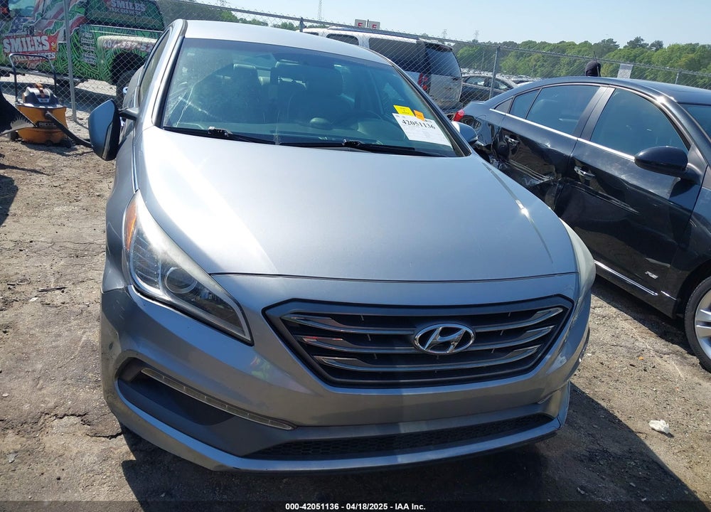 2015 HYUNDAI SONATA VIN: 5NPE34AF9FH042718