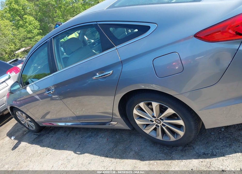 2015 HYUNDAI SONATA VIN: 5NPE34AF9FH042718