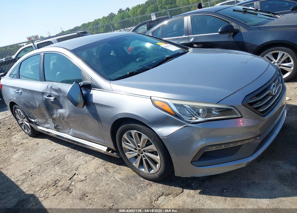 2015 HYUNDAI SONATA VIN: 5NPE34AF9FH042718