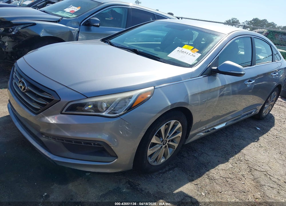 2015 HYUNDAI SONATA VIN: 5NPE34AF9FH042718