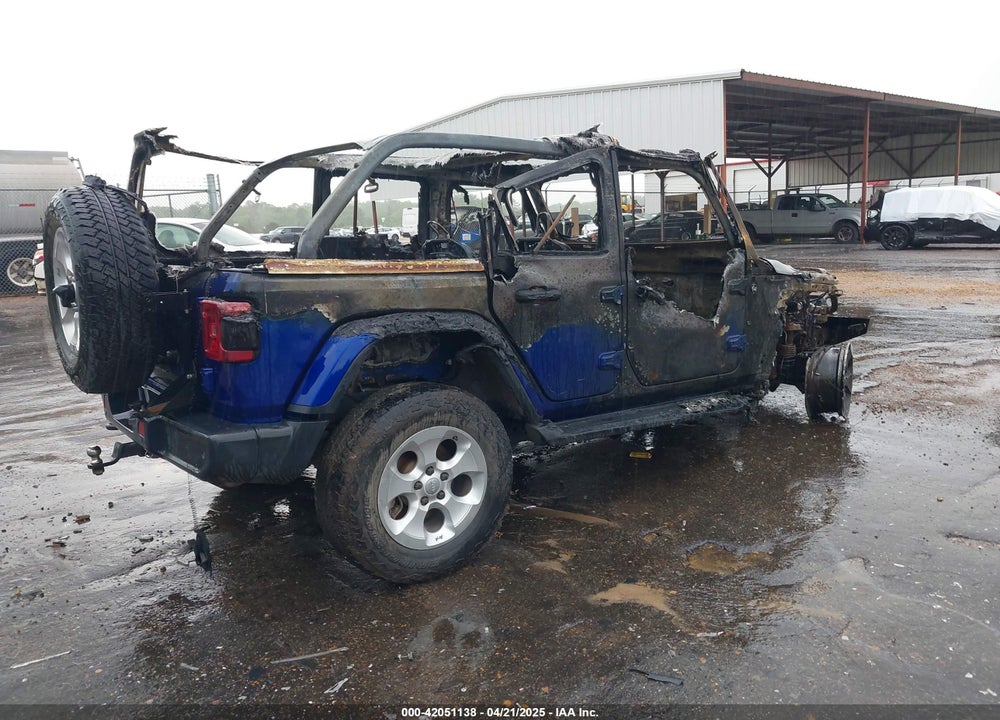 2019 JEEP WRANGLER UNLIMITED SAHARA 4X4 VIN: 1C4HJXEN6KW668043