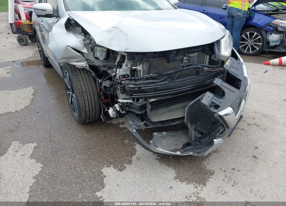 2020 NISSAN ROGUE SL INTELLIGENT AWD VIN: 5N1AT2MV2LC727295