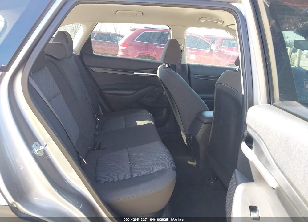 2022 KIA SELTOS LX VIN: KNDEPCAAXN7246286