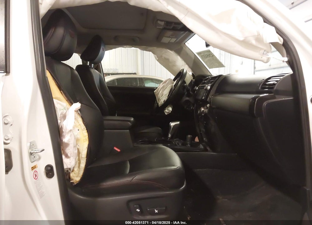 2018 TOYOTA 4RUNNER VIN: JTEBU5JR8J5544012