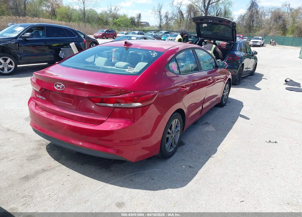 2017 HYUNDAI ELANTRA SE VIN: KMHD84LF6HU069311