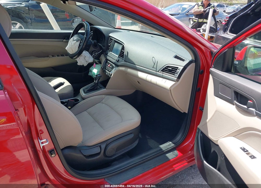 2017 HYUNDAI ELANTRA SE VIN: KMHD84LF6HU069311