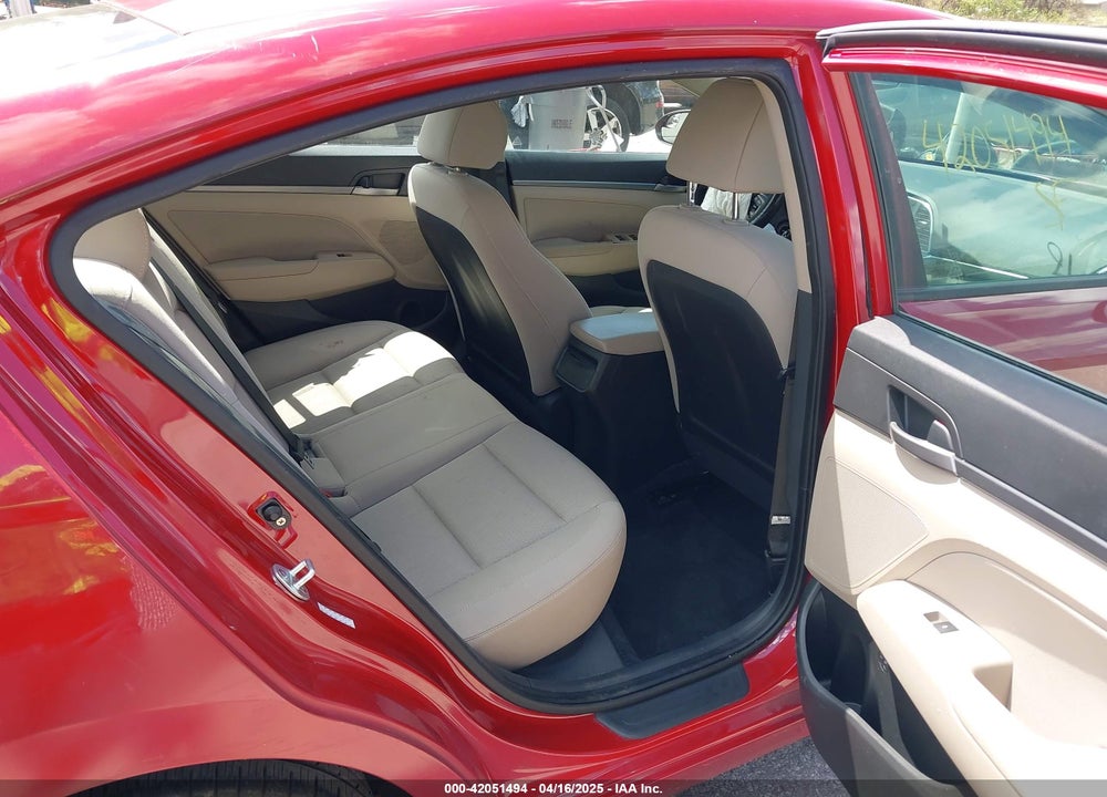 2017 HYUNDAI ELANTRA SE VIN: KMHD84LF6HU069311
