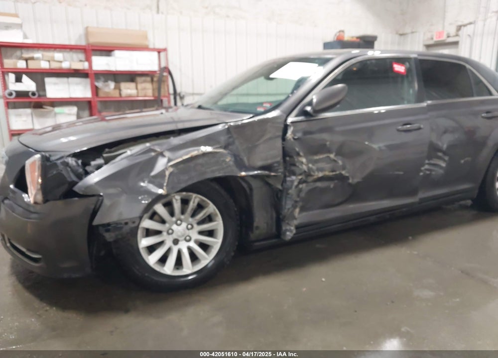 2013 CHRYSLER 300 MOTOWN VIN: 2C3CCAAG7DH553014