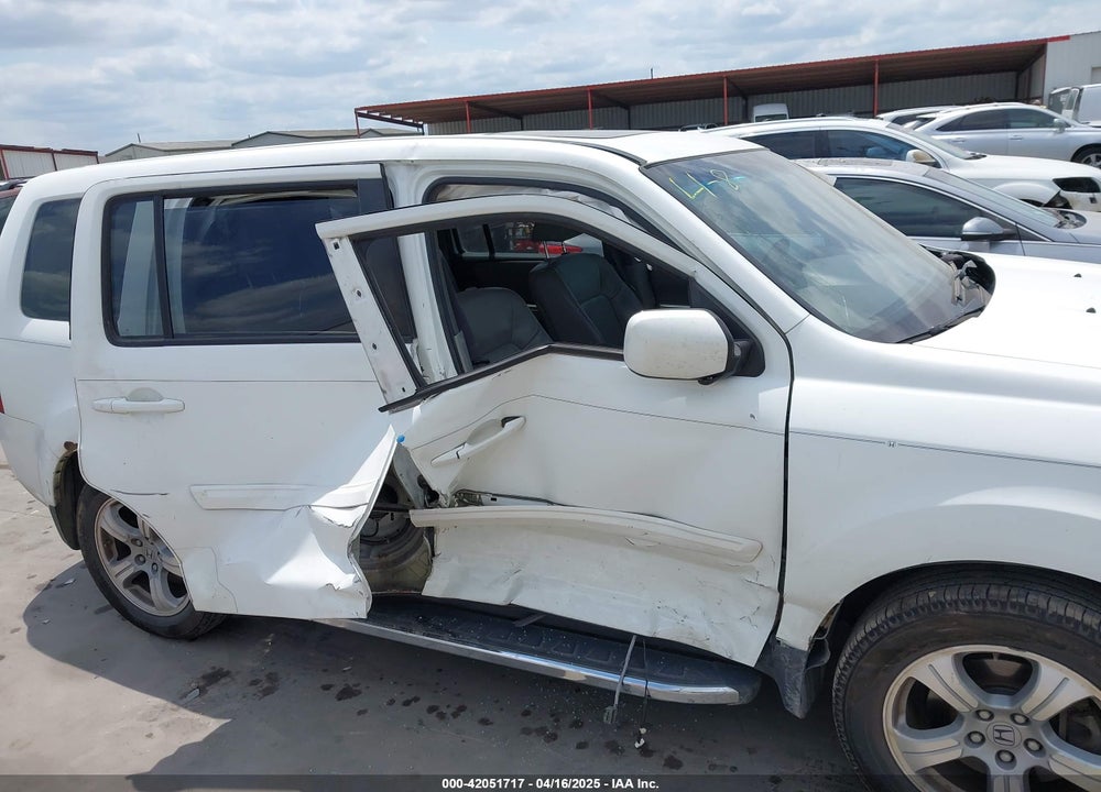 2014 HONDA PILOT VIN: 5FNYF3H54EB003933