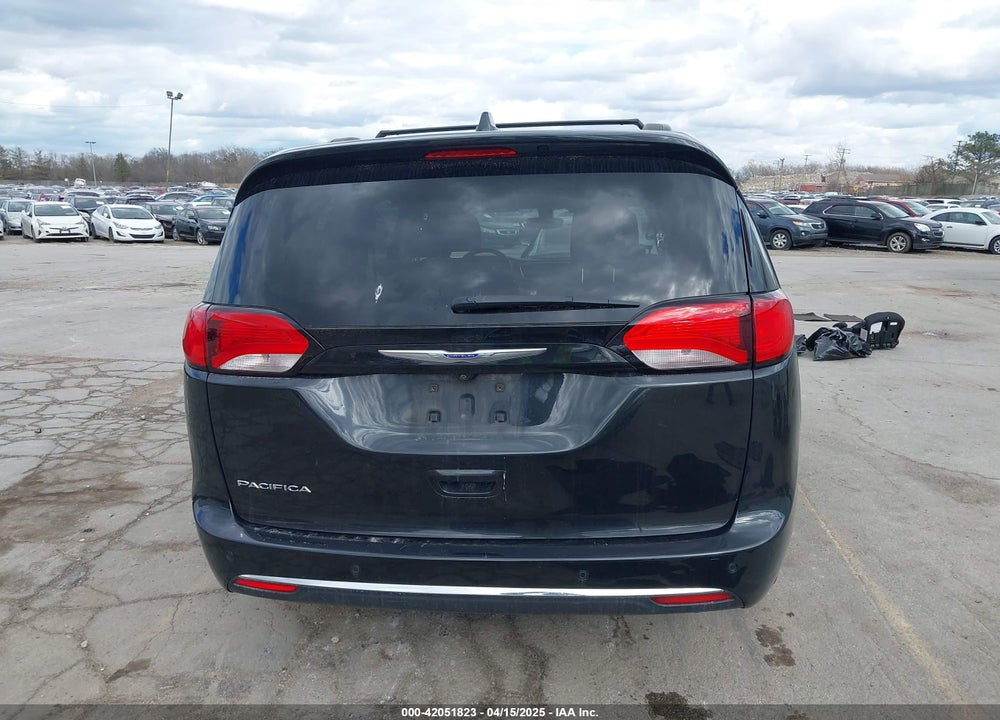 2019 CHRYSLER PACIFICA TOURING PLUS VIN: 2C4RC1FG4KR576868