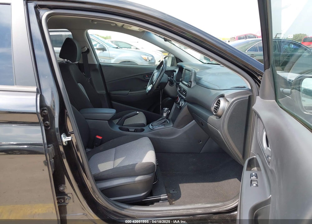 2021 HYUNDAI KONA VIN: KM8K22AA6MU667557