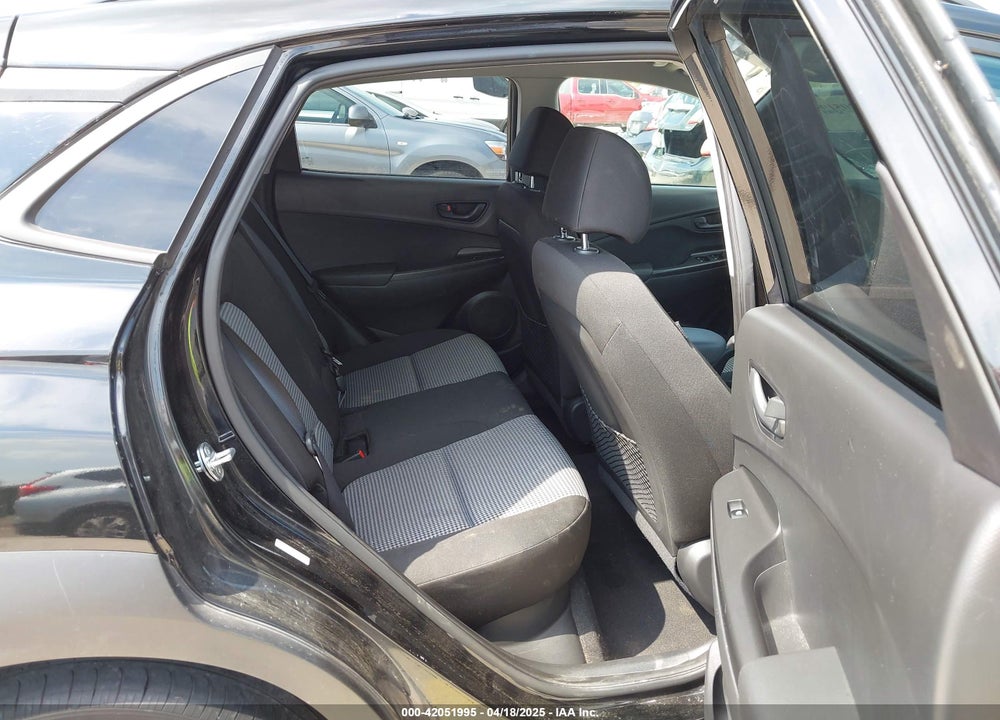 2021 HYUNDAI KONA VIN: KM8K22AA6MU667557