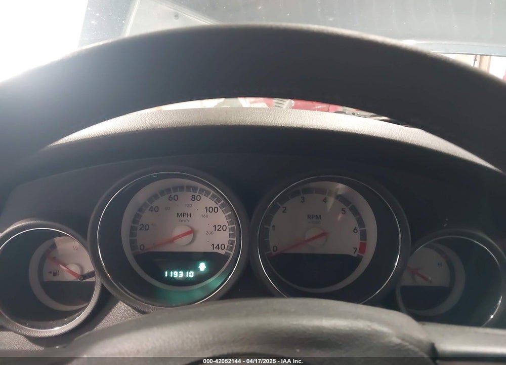 2008 DODGE CHARGER VIN: 2B3KA43G88H305583