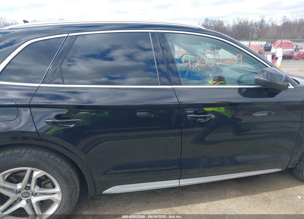 2019 AUDI Q5 45 PREMIUM VIN: WA1ANAFY1K2136535