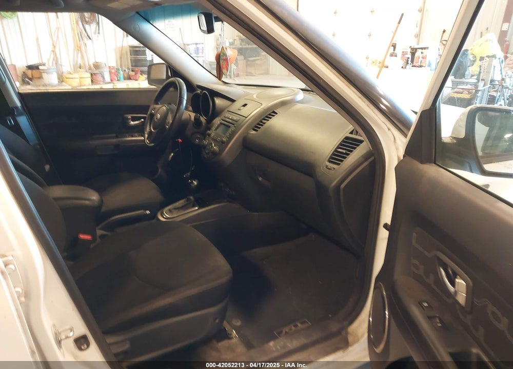 2012 KIA SOUL VIN: KNDJT2A66C7403227