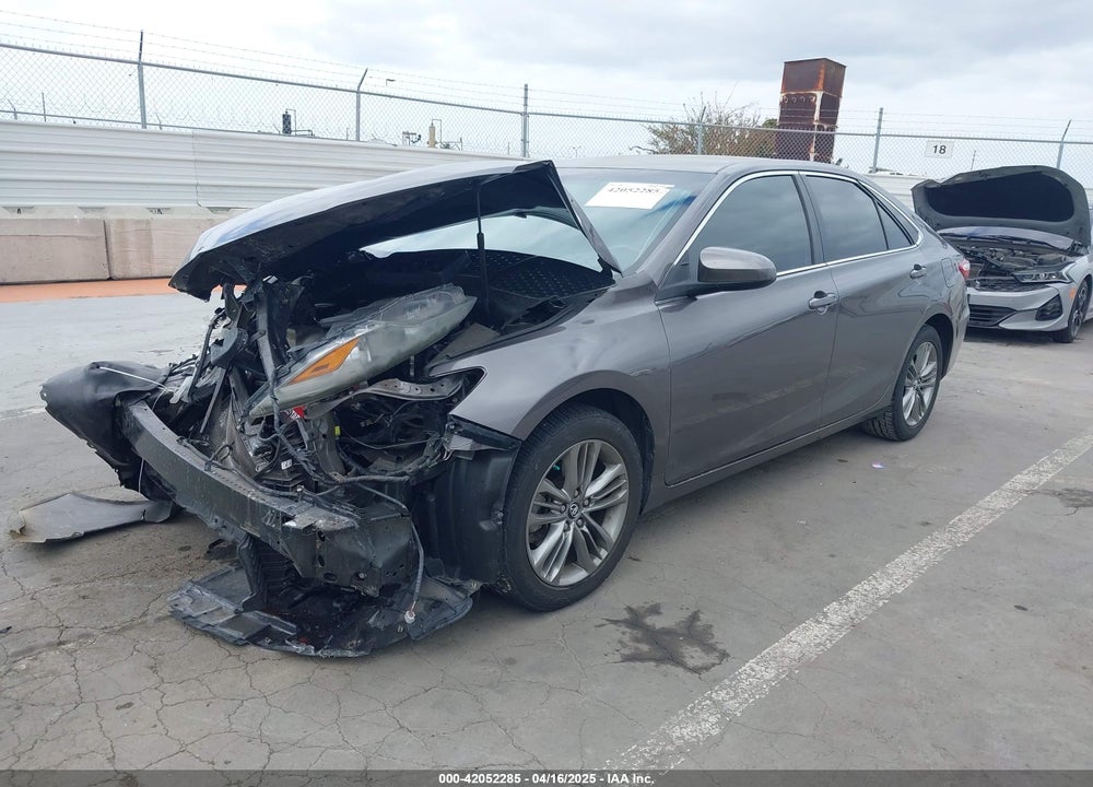 2016 TOYOTA CAMRY SE VIN: 4T1BF1FK6GU201809