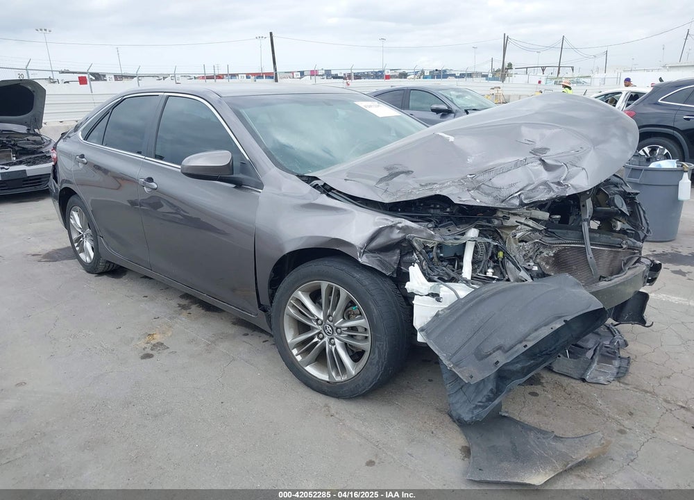 2016 TOYOTA CAMRY SE VIN: 4T1BF1FK6GU201809